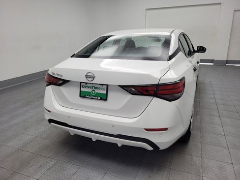 Used 2024 Nissan Sentra S FWD image 7