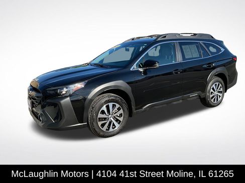 Certified 2025 Subaru Outback Premium AWD/4WD image 1