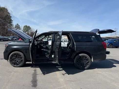 New 2026 Ford Expedition Max Platinum w/ Stealth Performance Package image 26