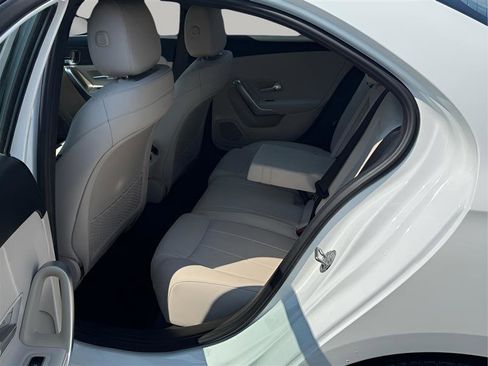 Used 2019 Mercedes-Benz A 220 image 25