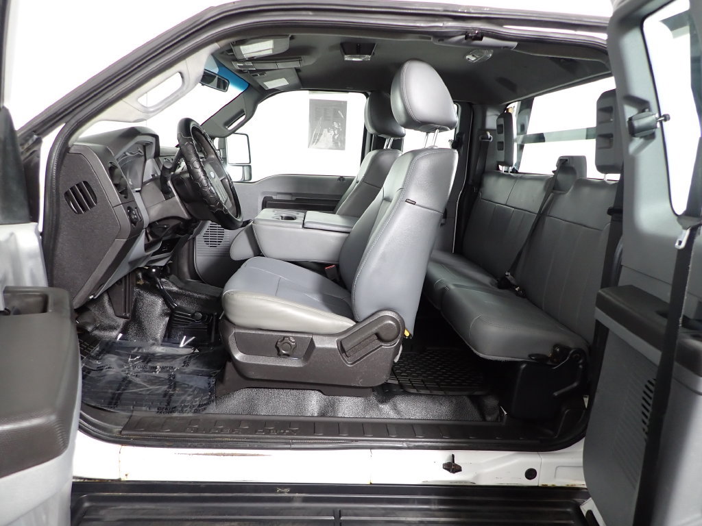 Used 2012 Ford F350 XL w/ Skid Plate Pkg AWD/4WD image 24