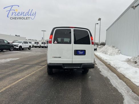 New 2025 Chevrolet Express 3500 w/ Driver Convenience Package RWD image 3