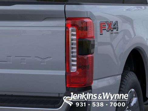 New 2026 Ford F350 Lariat AWD/4WD image 21
