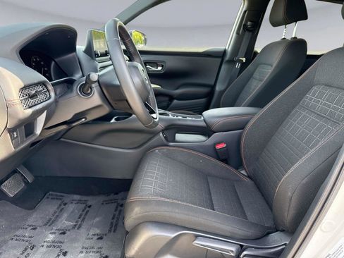 Certified 2024 Honda HR-V Sport image 18