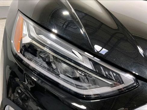 Used 2023 Audi Q5 2.0T Premium w/ Convenience Package image 30