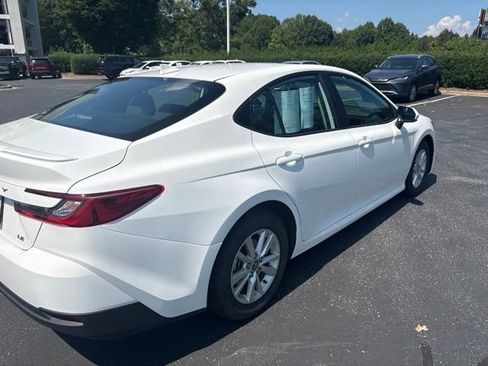 Used 2025 Toyota Camry LE w/ Convenience Package FWD image 7