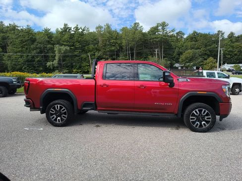 Used 2022 GMC Sierra 2500 AT4 w/ AT4 Premium Plus Package AWD/4WD image 6