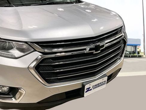 Used 2018 Chevrolet Traverse LT AWD/4WD image 27