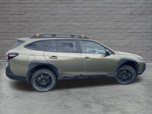 Used 2025 Subaru Outback Wilderness AWD/4WD image 8