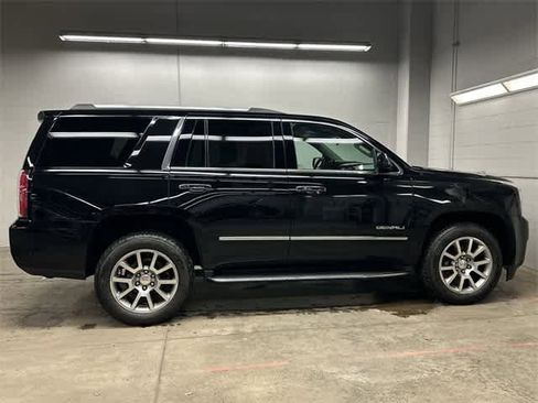 Used 2020 GMC Yukon Denali w/ Open Road Package image 3