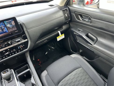 New 2026 Nissan Pathfinder SV image 22