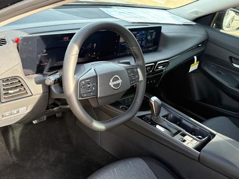 Certified 2026 Nissan Sentra SV w/ SV Convenience Package FWD image 11