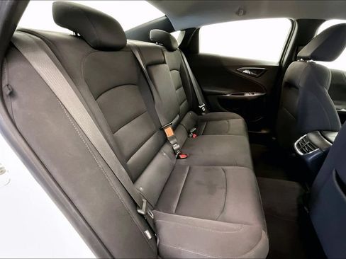 Used 2024 Chevrolet Malibu LT FWD image 23