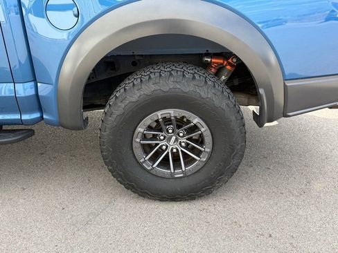 Used 2019 Ford F150 Raptor w/ Equipment Group 802A Luxury image 24
