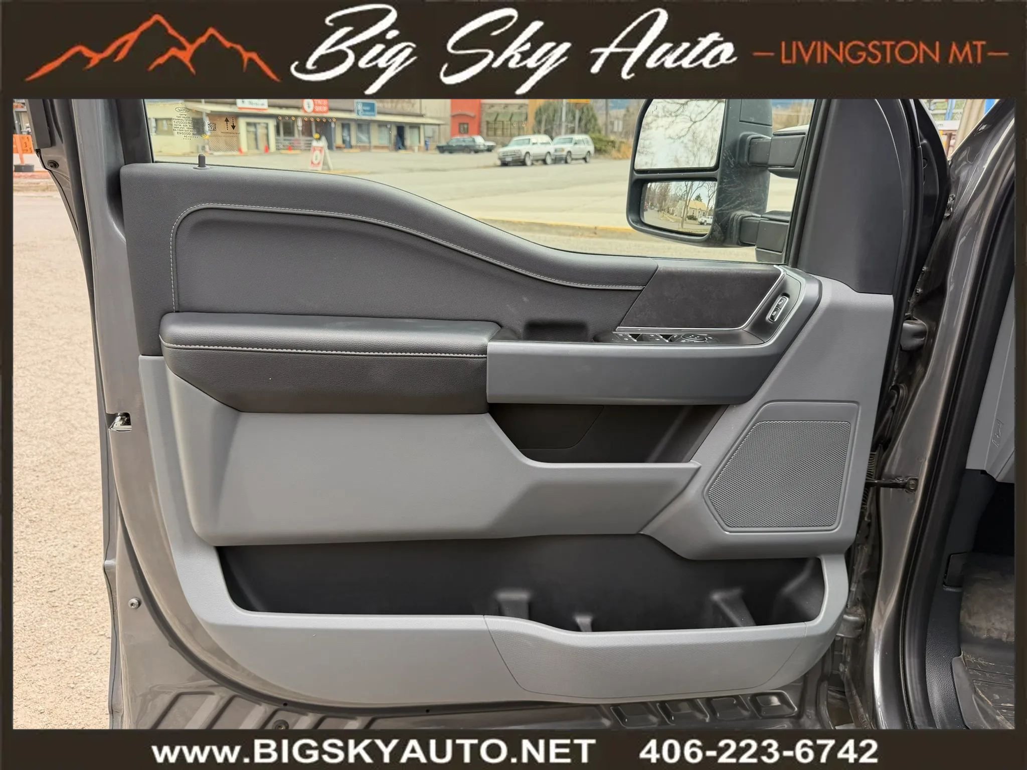 Used 2024 Ford F150 XLT w/ Mobile Office Package AWD/4WD image 12