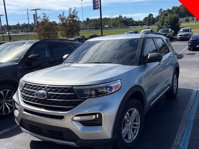 Used 2024 Ford Explorer XLT w/ Equipment Group 202A