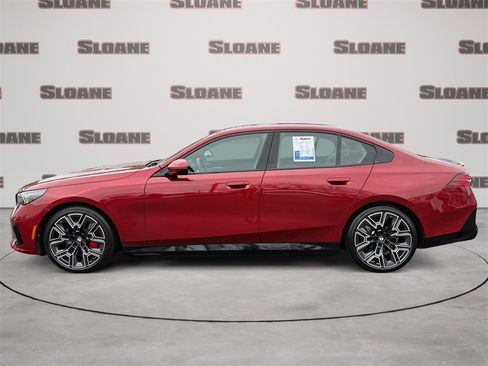 Certified 2026 BMW i5 eDrive40 w/ M Sport Package image 2