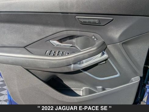 Used 2022 Jaguar E-PACE SE AWD/4WD image 10