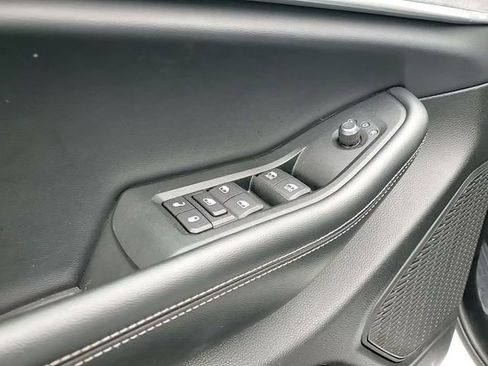 Used 2024 Jeep Grand Cherokee L Limited w/ Luxury Tech Group II image 14