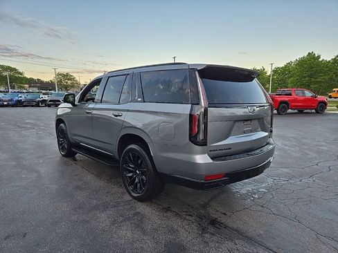 Used 2023 Cadillac Escalade Sport w/ LPO, ONYX Package AWD/4WD image 4