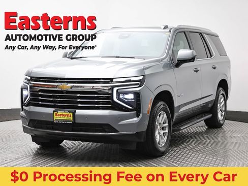 Used 2025 Chevrolet Tahoe LT AWD/4WD image 1