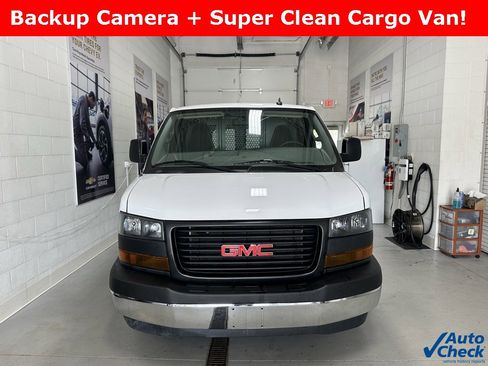 Used 2023 GMC Savana 2500 w/ Driver Convenience Package image 2