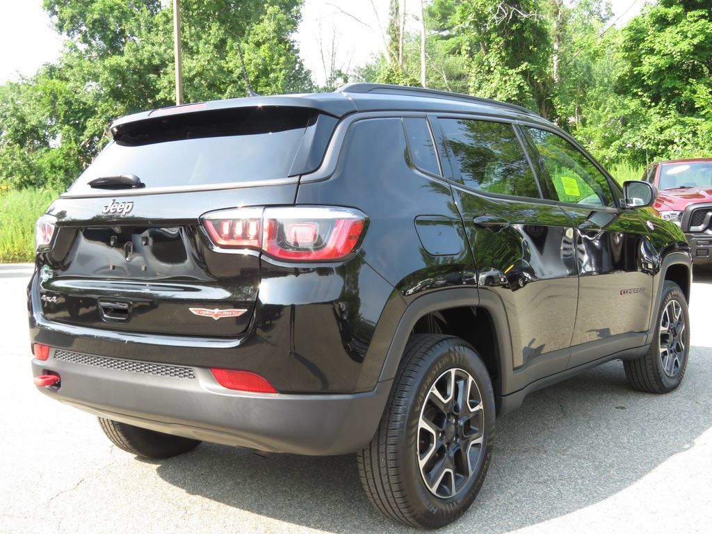Used 2018 Jeep Compass Trailhawk w/ Leather Interior Group AWD/4WD image 5