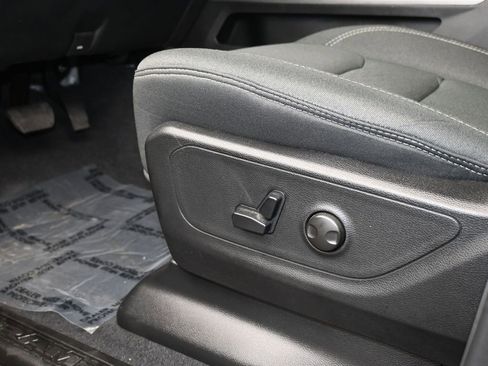 Used 2025 RAM 1500 Big Horn image 12