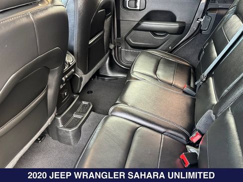 Used 2020 Jeep Wrangler Unlimited Sahara AWD/4WD image 13