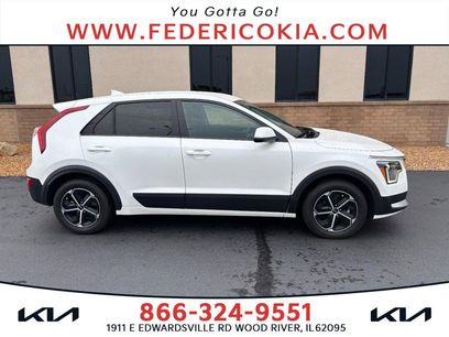 Used 2025 Kia Niro LX