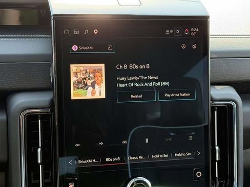 Used 2026 GMC Yukon AT4 Ultimate w/ LPO, Floor Liner Package AWD/4WD image 12