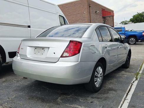 Used 2007 Saturn ION Level 2 FWD image 2