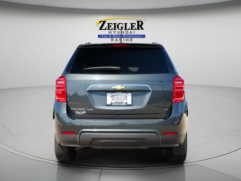 Used 2017 Chevrolet Equinox LT w/ Convenience Package AWD/4WD image 6