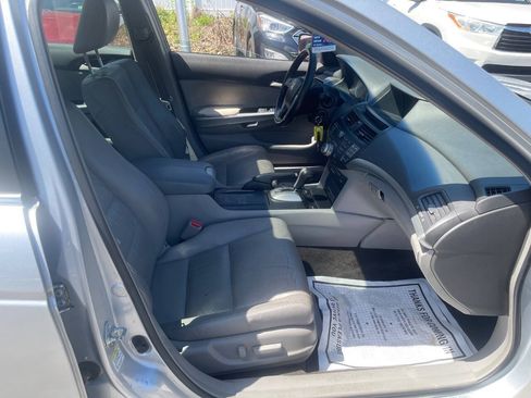 Used 2009 Honda Accord EX-L image 29
