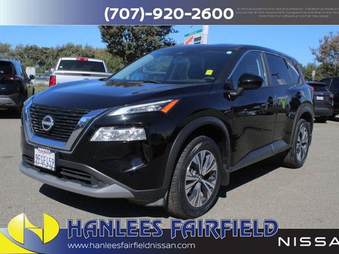 Used 2023 Nissan Rogue SV image 3