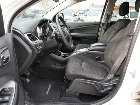 Used 2016 Dodge Journey SXT w/ Chrome Appearance Group image 13