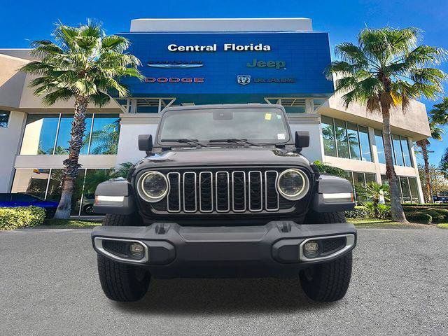 Certified 2024 Jeep Wrangler Unlimited Sahara w/ Technology Group AWD/4WD image 3