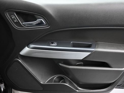 Used 2021 Chevrolet Colorado LT w/ Safety Package image 43