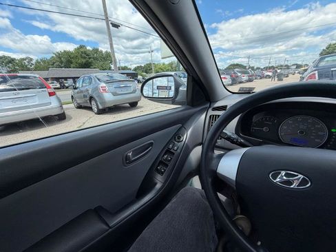 Used 2008 Hyundai Elantra GLS FWD image 21