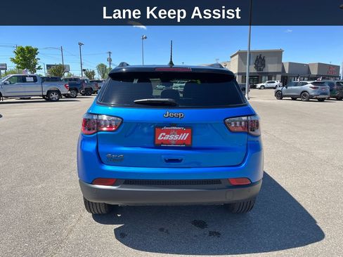 Used 2026 Jeep Compass Limited AWD/4WD image 5