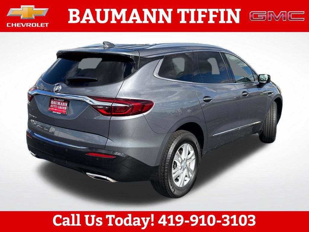Used 2021 Buick Enclave Essence w/ Sound and Sites Package AWD/4WD image 3