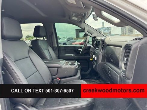 Used 2020 GMC Sierra 2500 4x4 Crew Cab w/ Convenience Package image 13