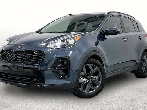 Used 2022 Kia Sportage Nightfall Edition FWD image 14