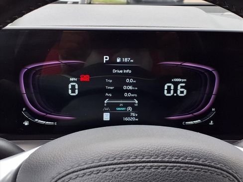 Used 2024 Kia Telluride S w/ S Sunroof Package image 18