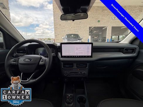 Used 2025 Ford Maverick Lobo AWD/4WD image 30