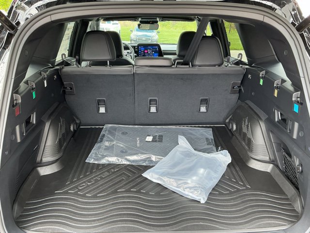 New 2026 Subaru Outback Limited AWD/4WD image 15