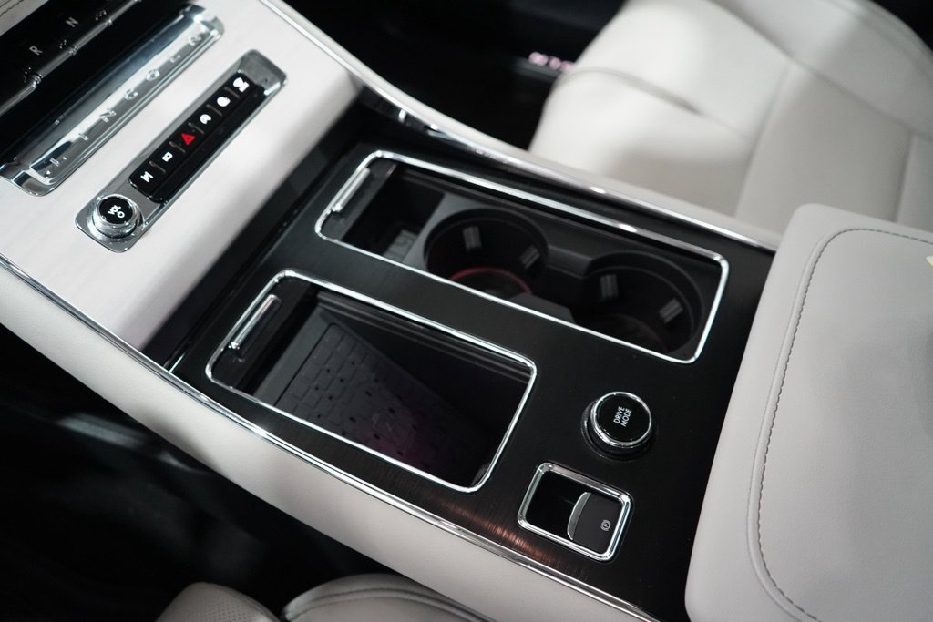 Used 2026 Lincoln Aviator Reserve AWD/4WD image 29