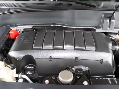 Used 2017 GMC Acadia Limited SLT image 35