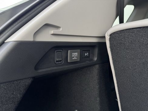 Used 2025 Acura MDX w/ Technology Package image 9