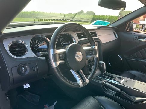 Used 2014 Ford Mustang Premium w/ Comfort Package RWD image 12